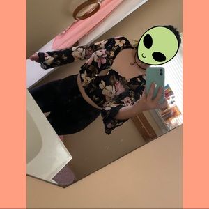 Kendall and Kylie 3 button blouse